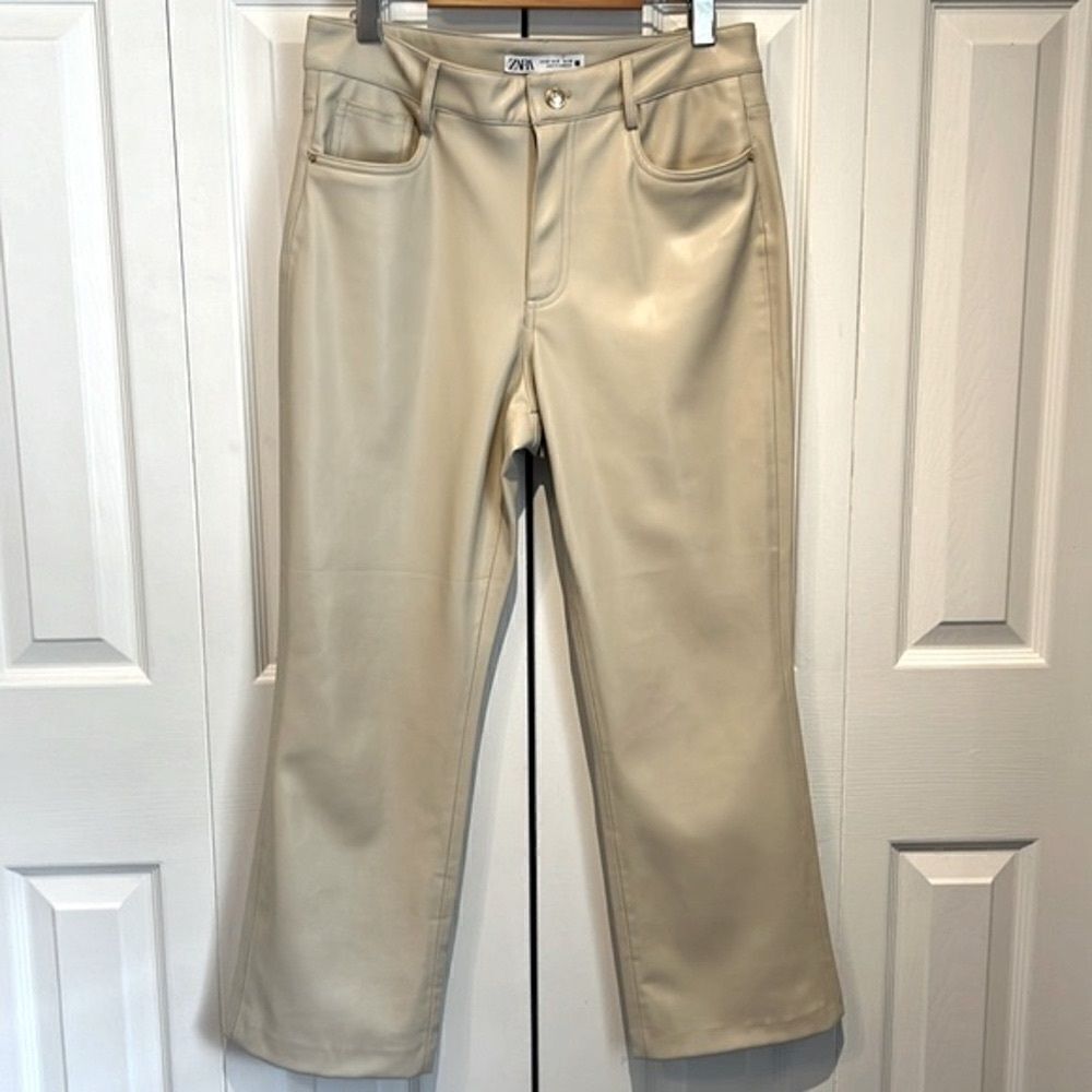 Zara Cream Faux Leather High Rise Straight Leg Ankle Length Pants Size 8‎